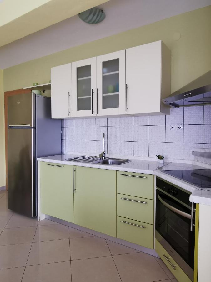 Alena 1 I 2 * Bibinje