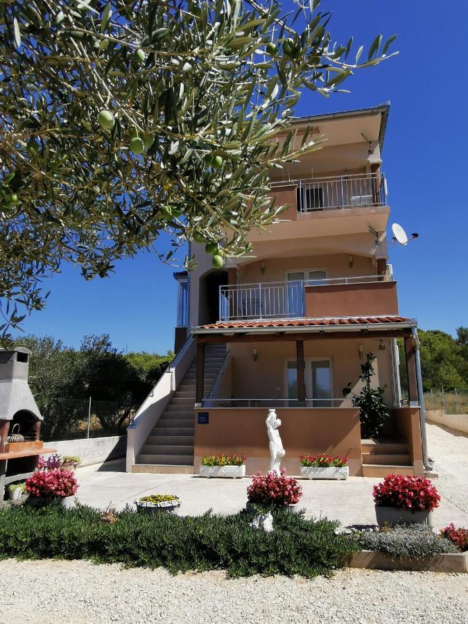 Alena 1 I 2 Apartment Bibinje