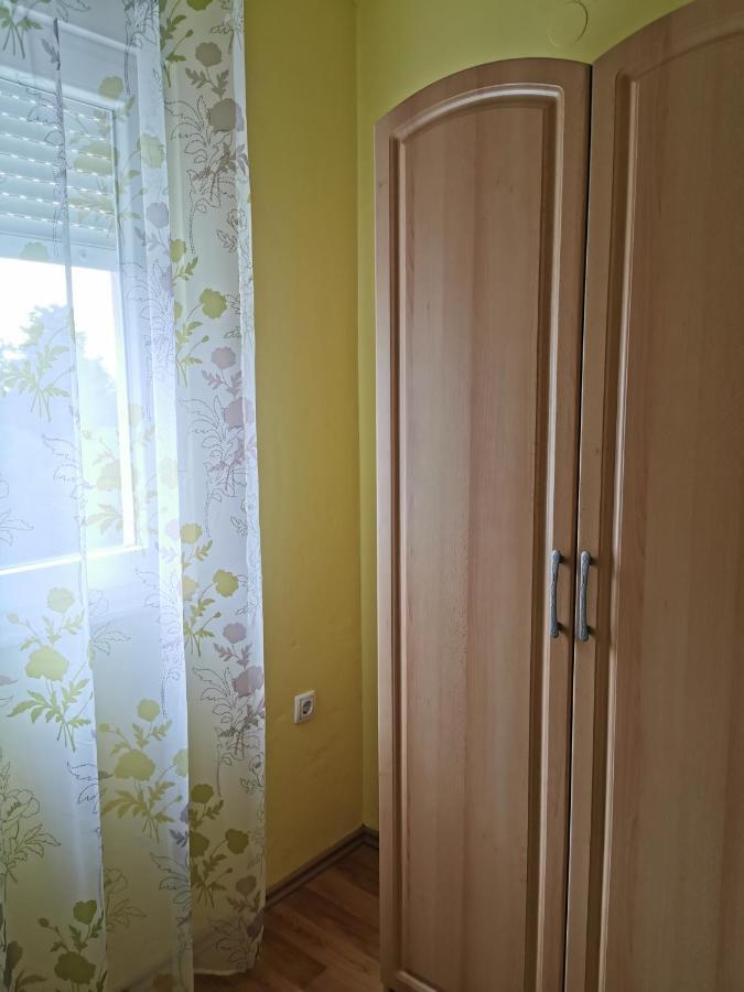 Apartment Alena 1 I 2 *